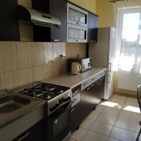 Alojamento de Acomodação e Pequeno-almoço Goscinne Buzuki Ciechanów