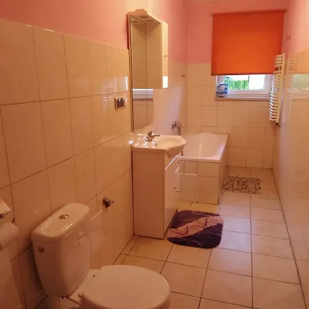 Alojamento de Acomodação e Pequeno-almoço Goscinne Buzuki Ciechanów