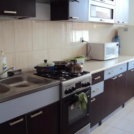 Goscinne Buzuki Alojamento de Acomodação e Pequeno-almoço Ciechanów