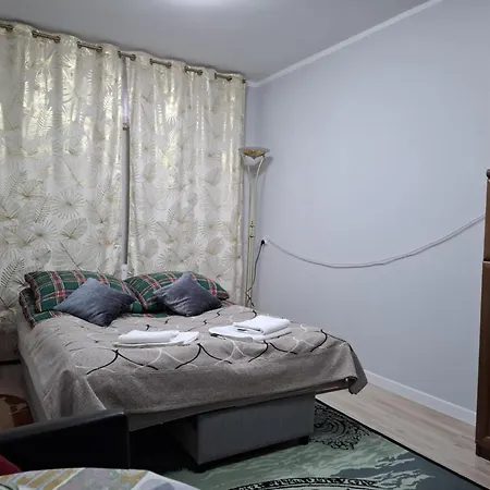 Alojamento de Acomodação e Pequeno-almoço Goscinne Buzuki *