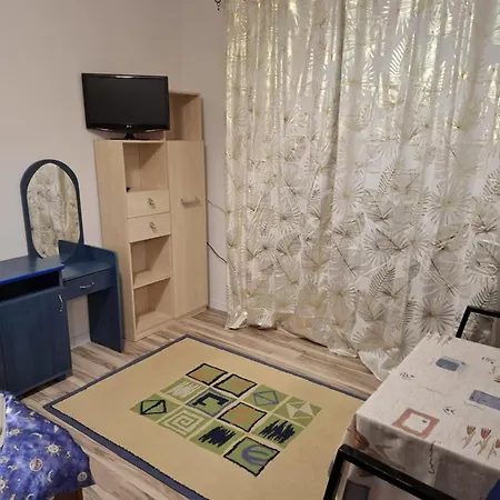 Goscinne Buzuki Alojamento de Acomodação e Pequeno-almoço