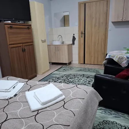 Goscinne Buzuki Alojamento de Acomodação e Pequeno-almoço Ciechanów