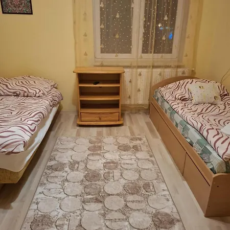 Goscinne Buzuki Alojamento de Acomodação e Pequeno-almoço *