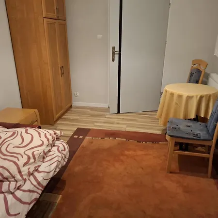 Bed & Breakfast Goscinne Buzuki *
