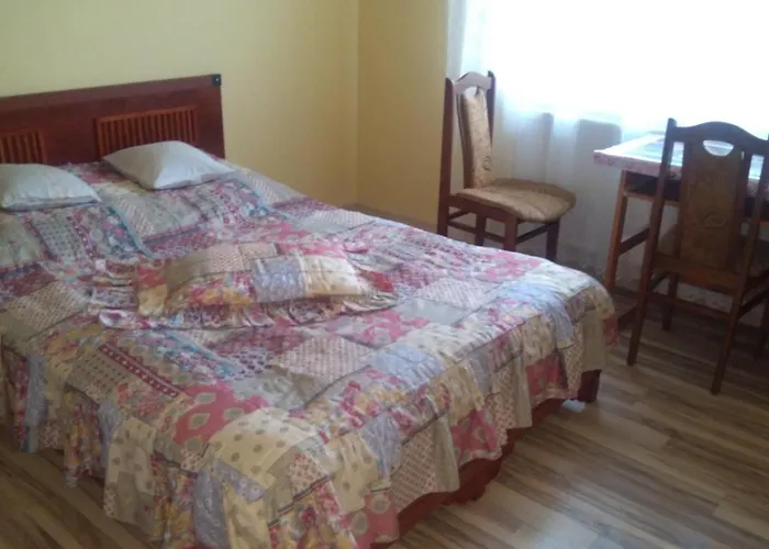 Goscinne Buzuki Bed & Breakfast